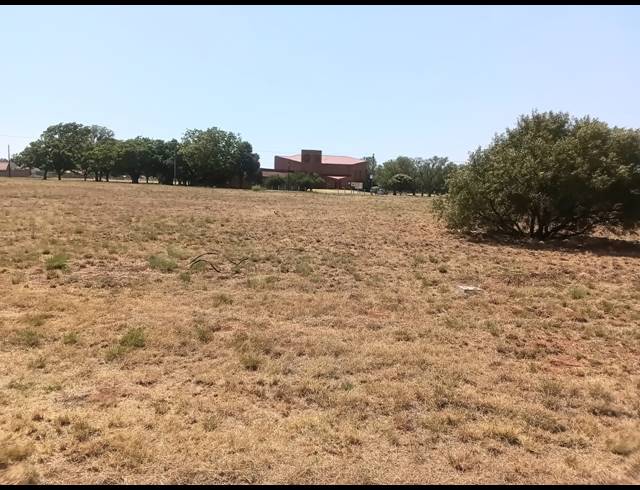 540M² VACANT LAND FOR SALE IN KOOKRUS